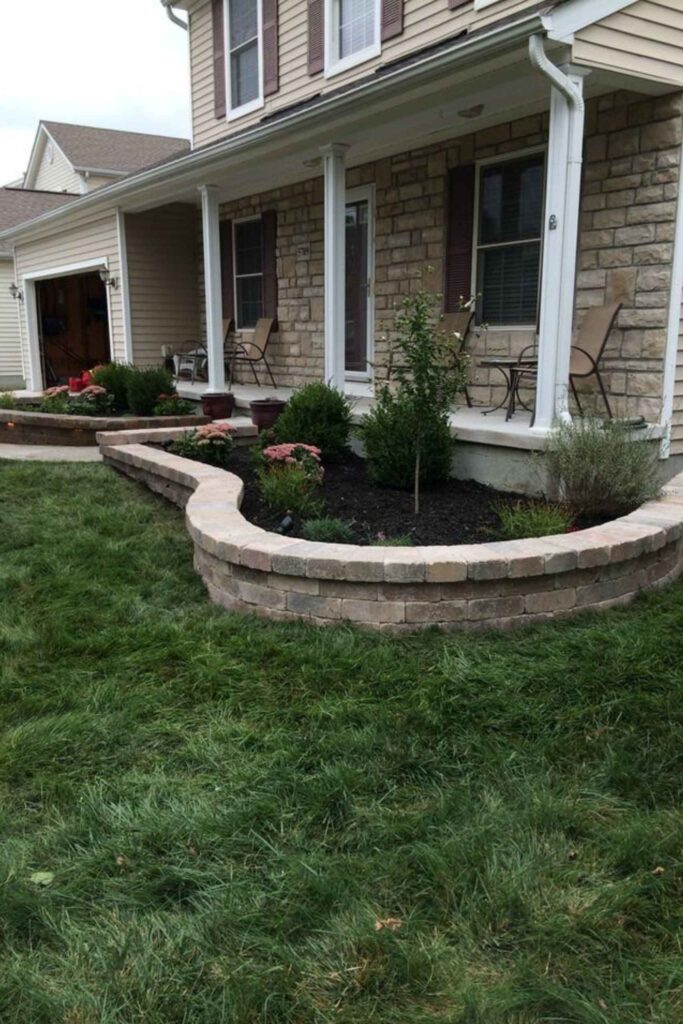 Retaining Walls & Curbs